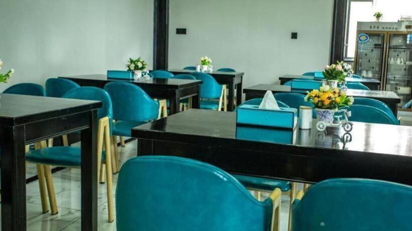 Xana Hotelle Lhasa Potala Palace Beijing Middle Road