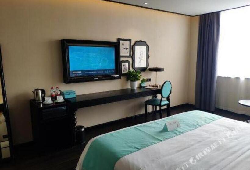 Xana Hotelle Nanjing Xinjiekou Daxinggong Metro Station