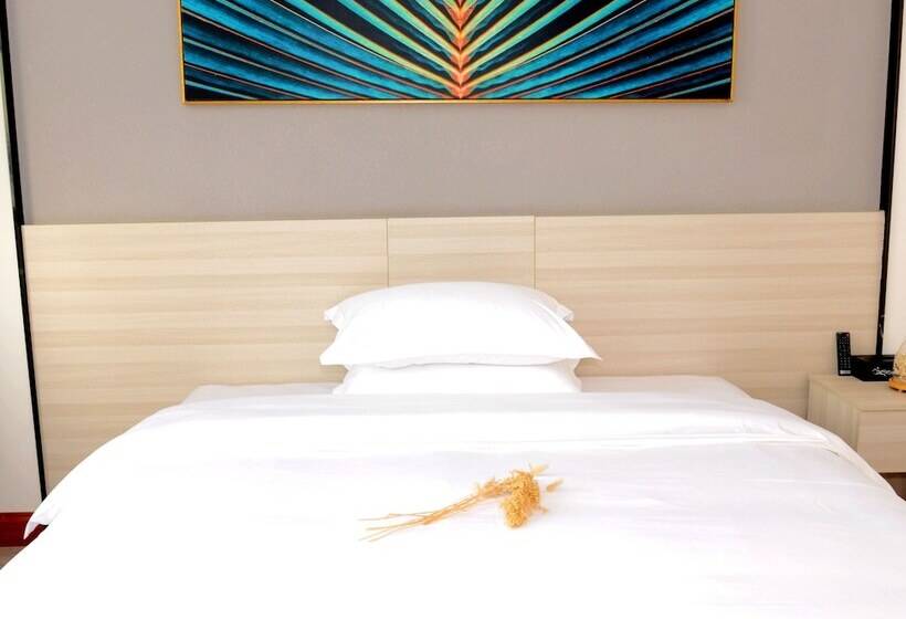 Yimi Hotel Sanyuanli Subway Station