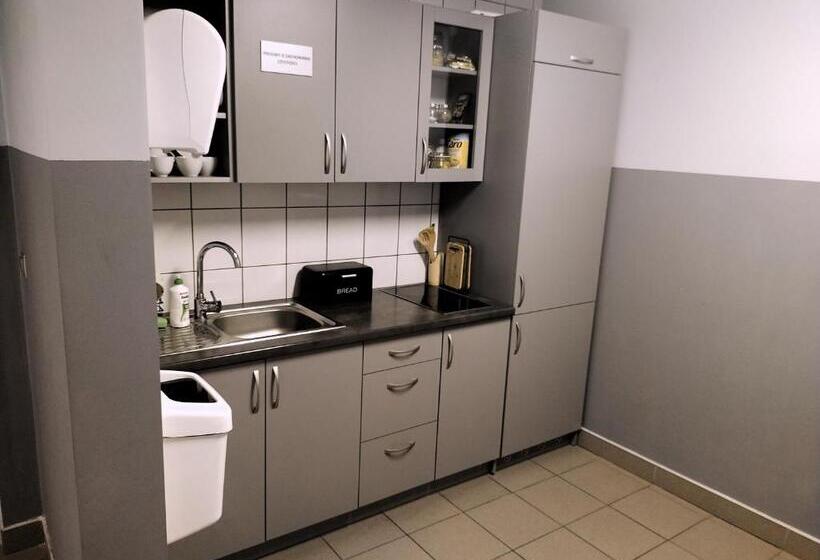 ユースホステル Noclegi Jurapark Krasiejów