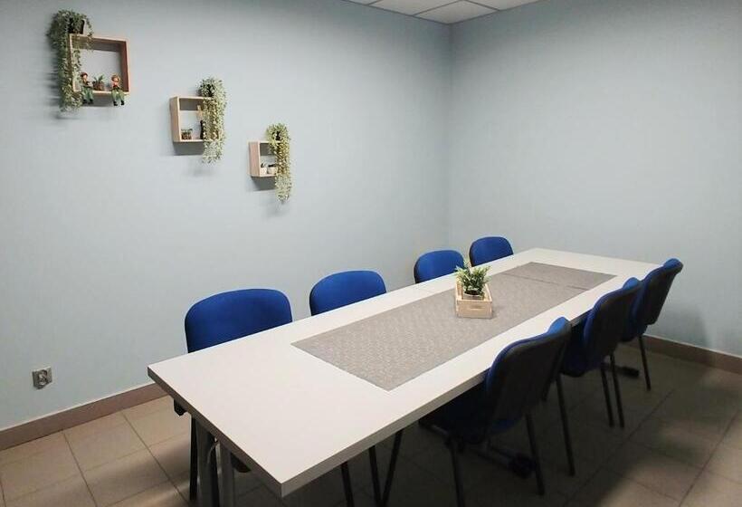 הוסטל Noclegi Jurapark Krasiejów