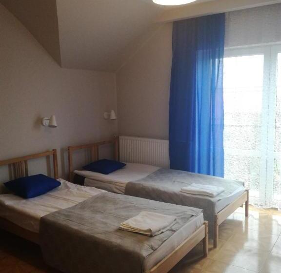 فندق صغير Zajazd Bachus