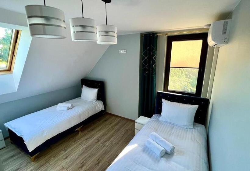 Aparthotel W Dolinie Stawów Zator By Housine