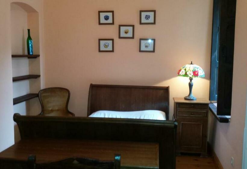 Bed and Breakfast Zamek Rynkówka