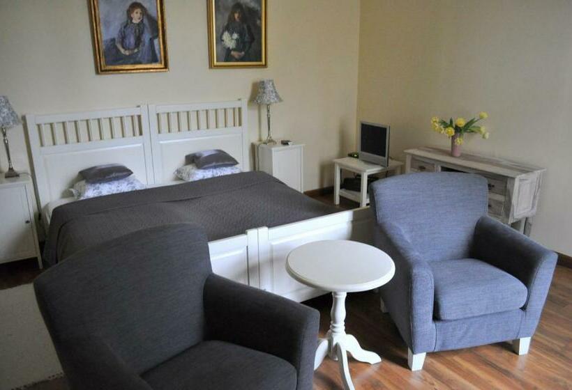 Bed and Breakfast Zamek Rynkówka