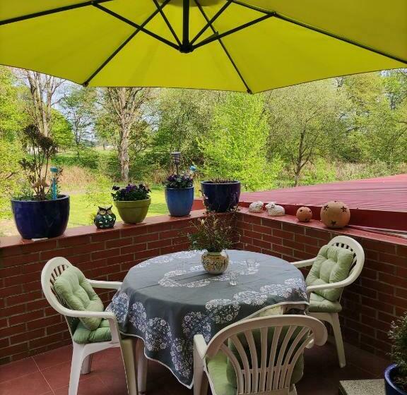 Bed & Breakfast   Warniłęg