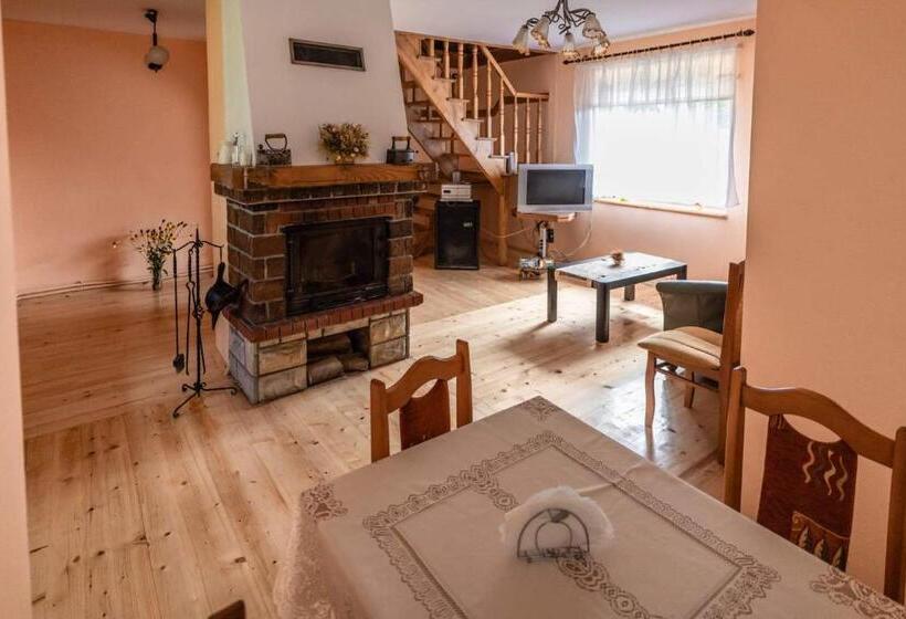 호텔 Agroturystyka U Julii