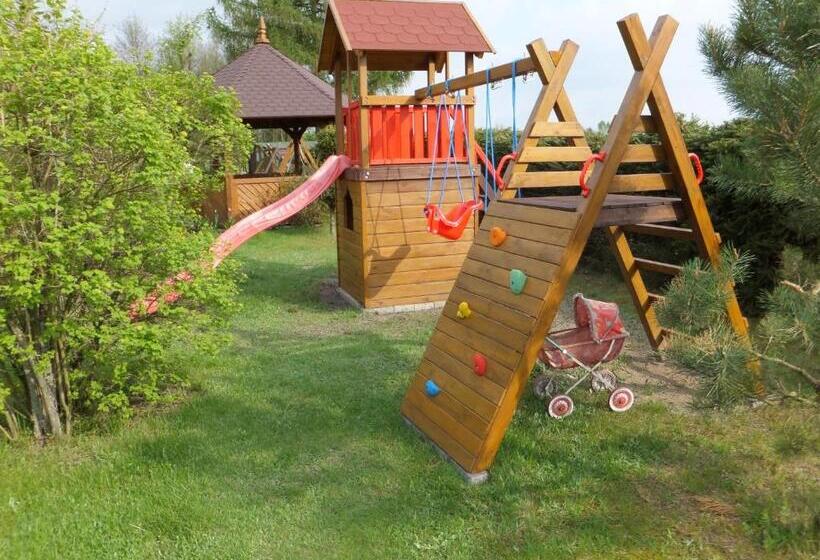 Отель Chata Pod Strzechą  Bory Tucholskie