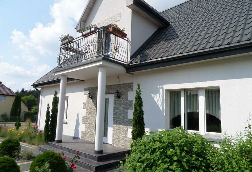 فندق Dom Przy Kuźni