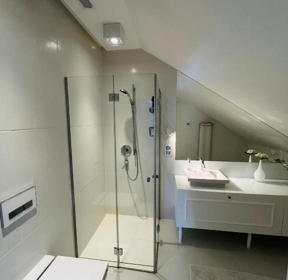 酒店 Dwór W Kiełczówce