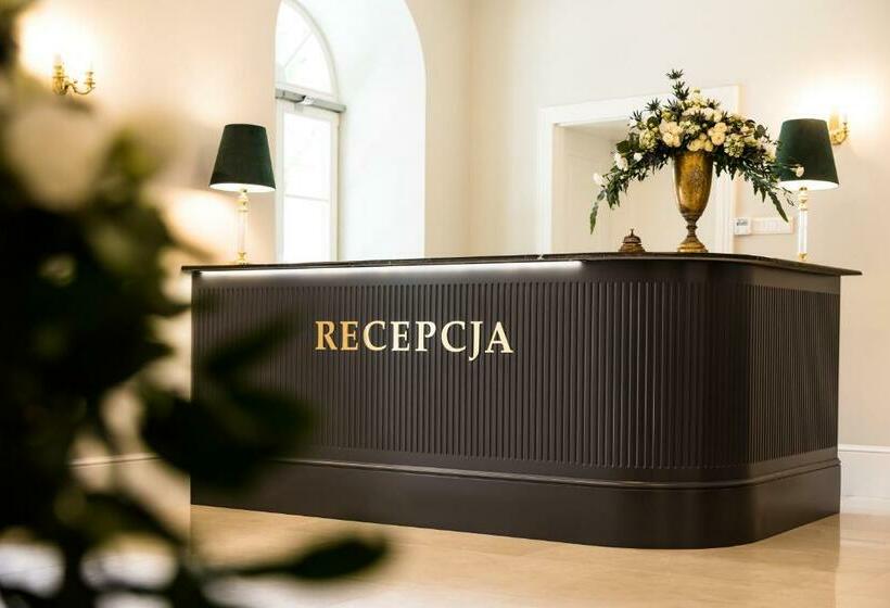 Отель Dwór W żytnie