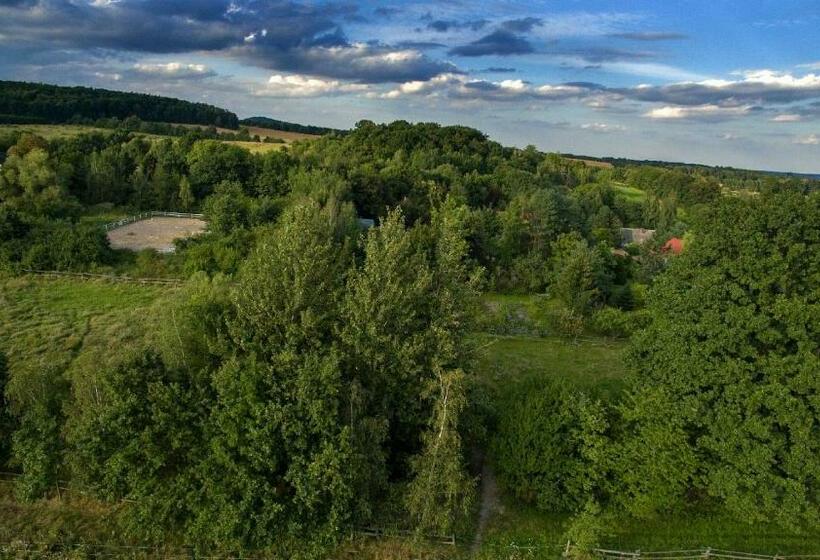 בית מלון כפרי Ekoturystyka Nowina