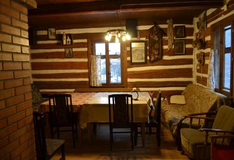 ホテル Gospodarstwo Agroturystyczne Paryja