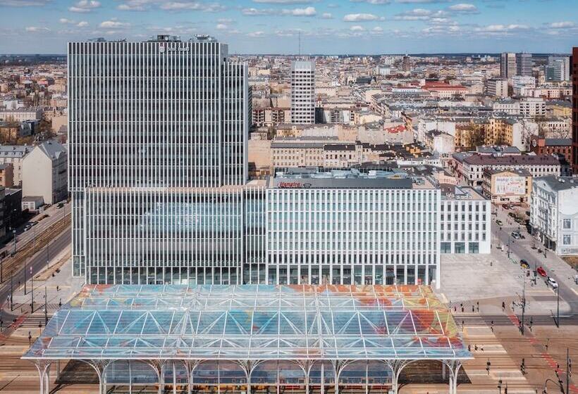 هتل Hampton By Hilton Lodz City Center