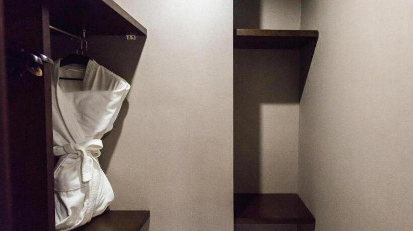 호텔 James Joyce Coffetel Jilin Railway Station Fortune Plaza