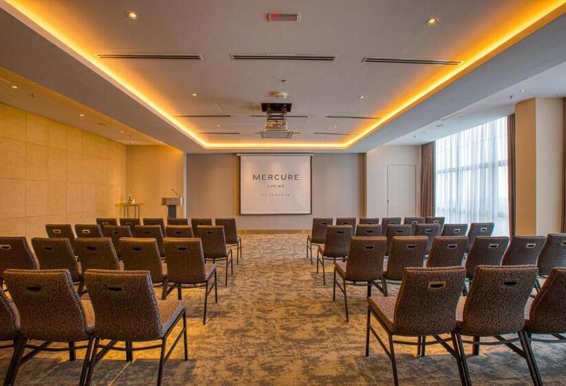 Отель Mercure Living Putrajaya