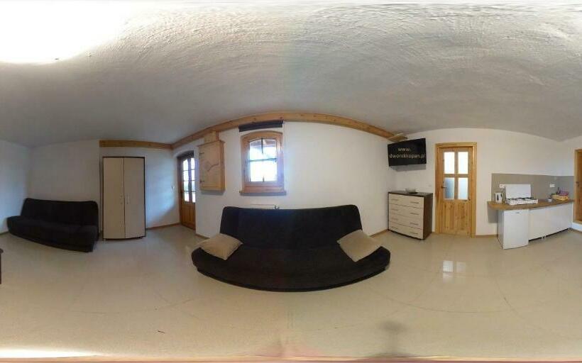 Отель Nad Morzem I Jeziorem Dworek Kopań