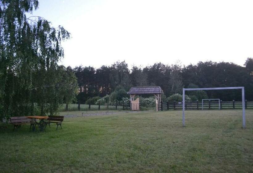 فندق Skansen Pomezania