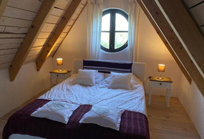 فندق Skansen Pomezania