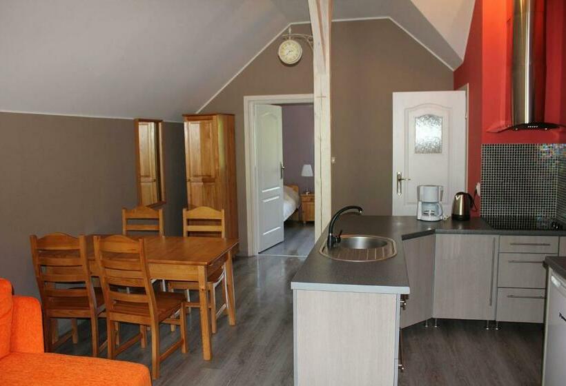 בית מלון כפרי Słoneczna Zagroda Sunny Ridge Farm