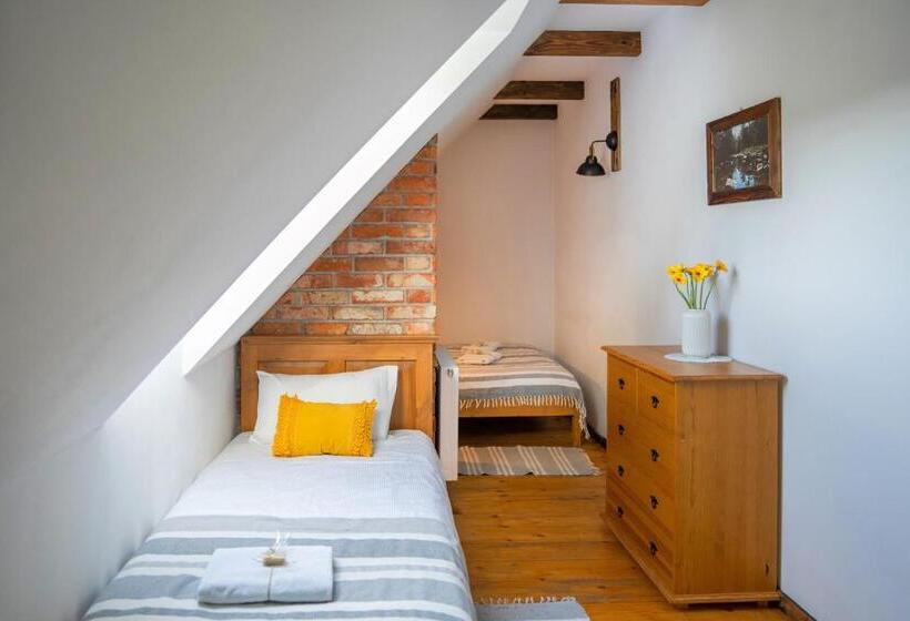 ホテル Tarninowe Wzgórze