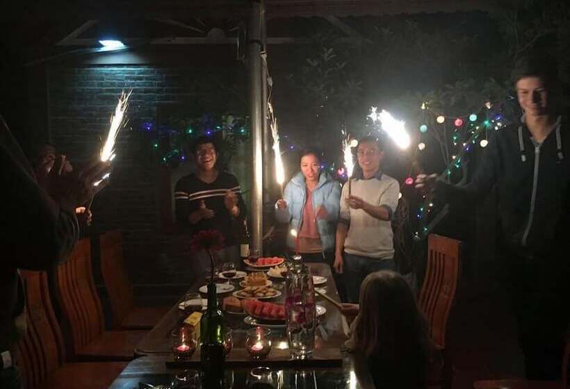 هتل Van Long Family Homestay