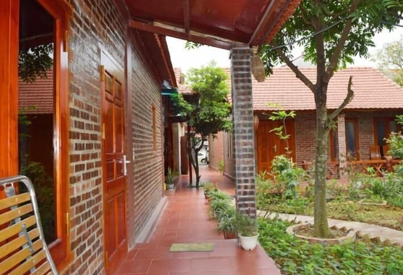 هتل Van Long Family Homestay