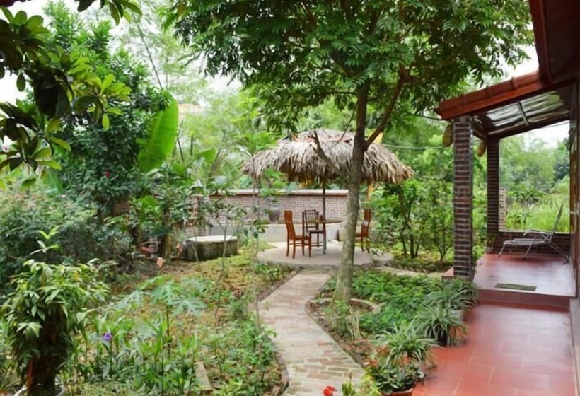 هتل Van Long Family Homestay