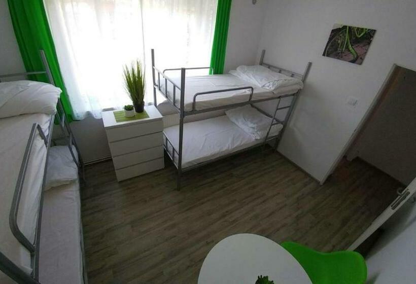 Noclegi U Radka Hostel