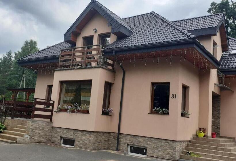 펜션 Noclegi Pod Dębem, Pulandia Brzózki