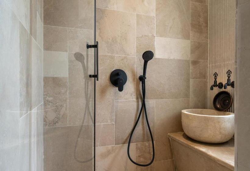 Radisson Blu Hotel, Kas