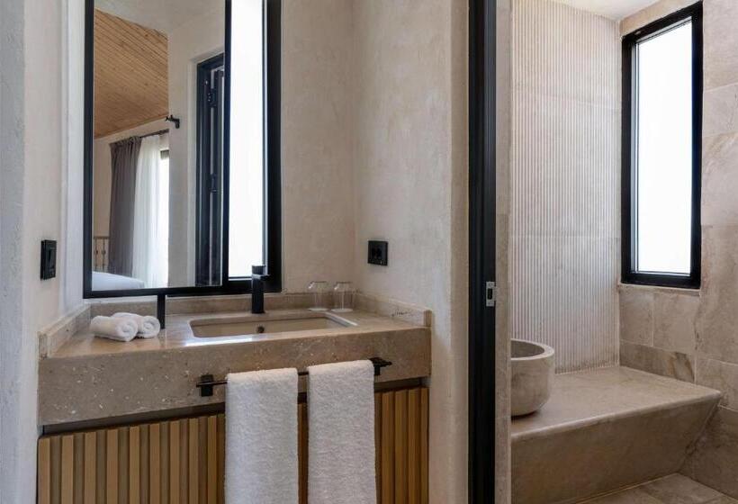 Radisson Blu Hotel, Kas