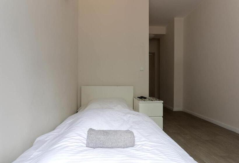 فندق صغير Pawilon Sportowo Turystyczny Kalwarianka