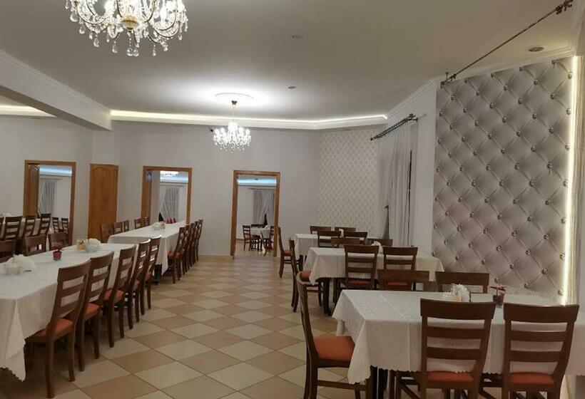 הוסטל Zajazd Pod Jesionami