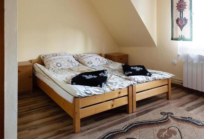 Bed and Breakfast Dom Wypoczynkowy Maria Szumal