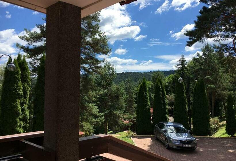 ベッドアンドブレックファースト Magurska Ostoja