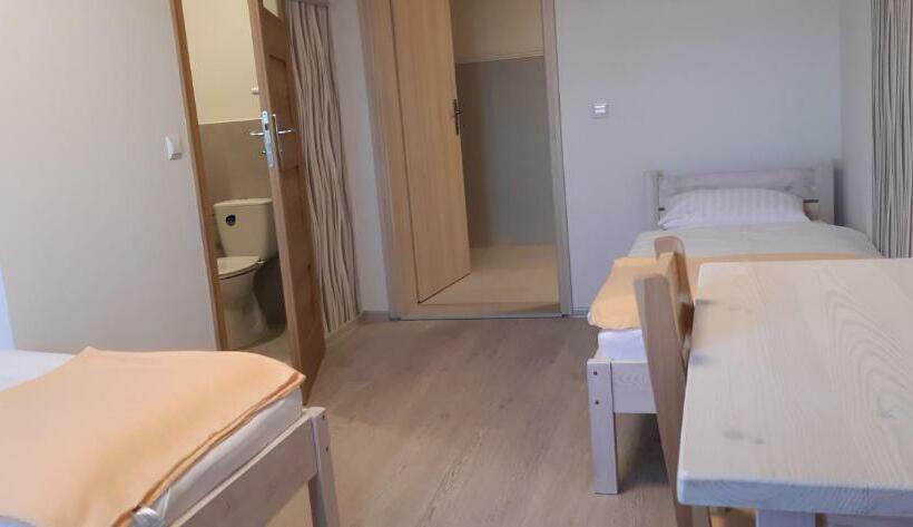 住宿加早餐  Noclegi Nad Biebrzą Stara Szkoła