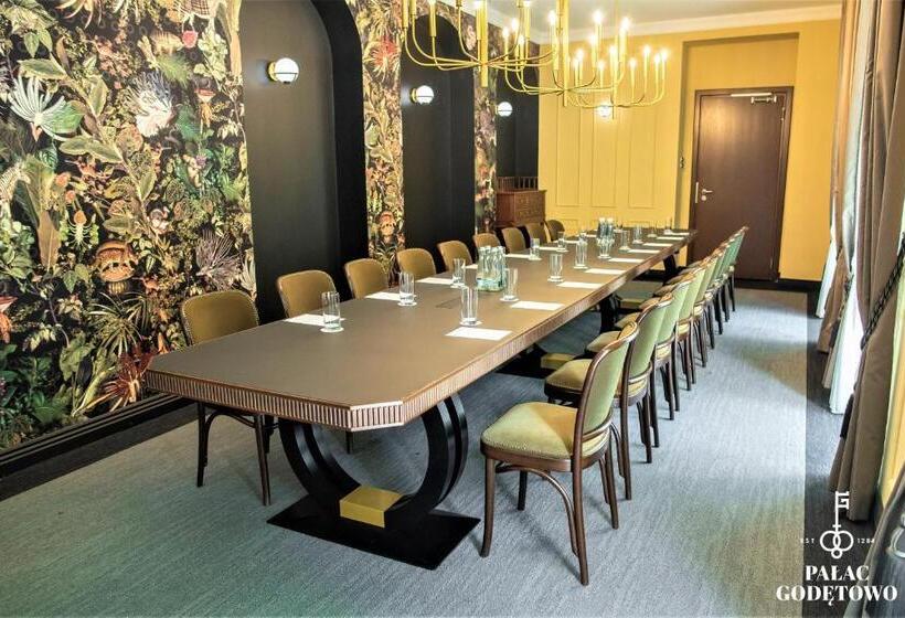 مبيت وإفطار Pałac Godętowo