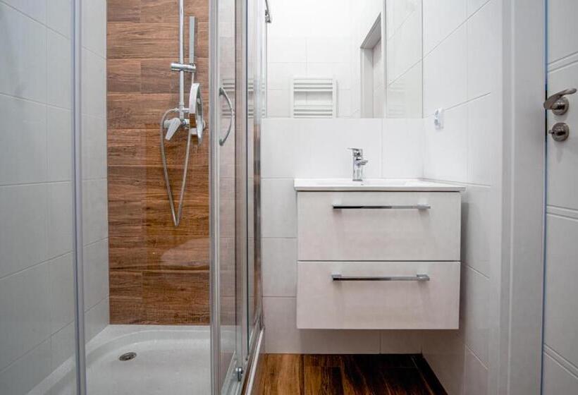 Dream Aparts  Piotrkowska 56