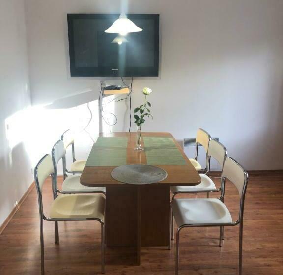 הוסטל Hgs Home Noclegi Pracownicze Parking , łazienki