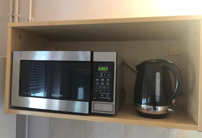 הוסטל Hgs Home Noclegi Pracownicze Parking , łazienki