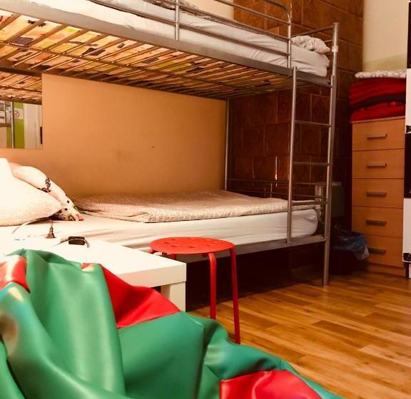 Hostel Centrum Sabot