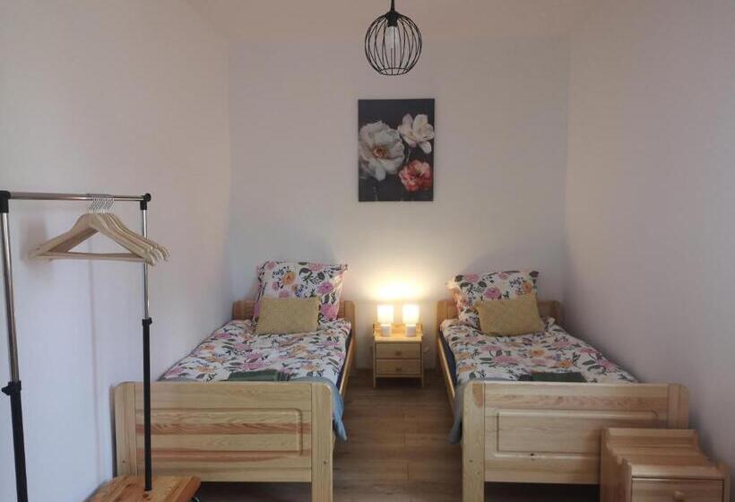 בית מלון כפרי Agroturystyka Cieślarówka