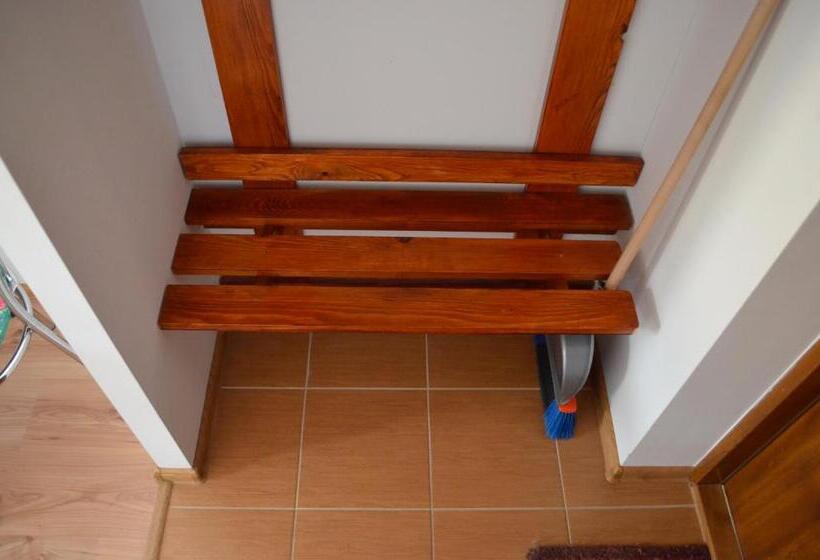 ホテル Agroturystyka Pawlikówka