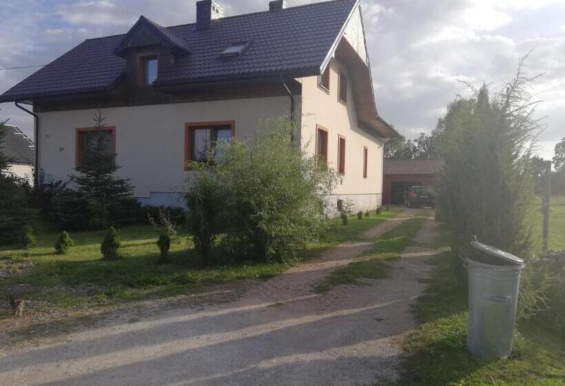 ホテル Agroturystyka Pod Bocianim Gniazdem