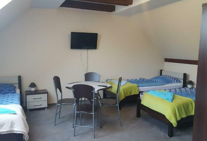 ホテル Agroturystyka Struzka