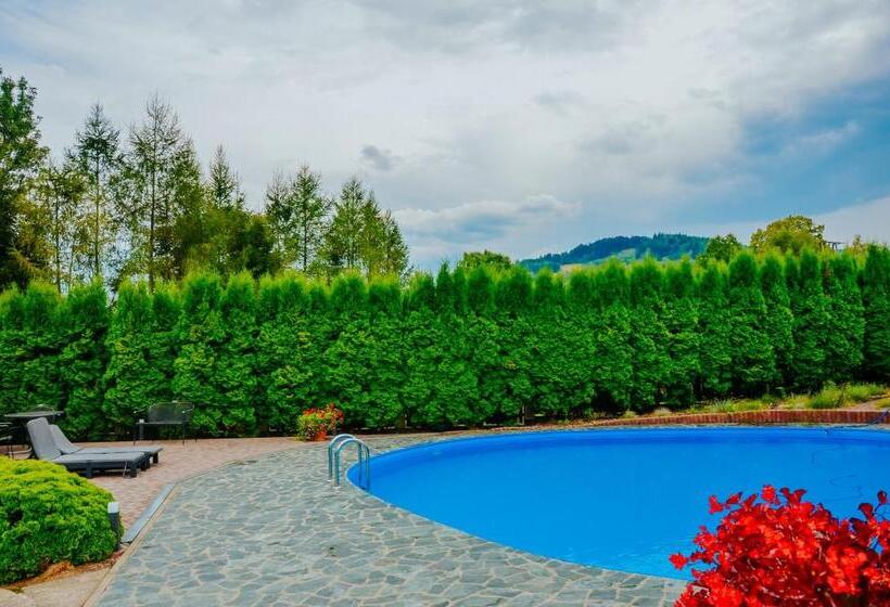 فندق Agroturystyka U Maryli