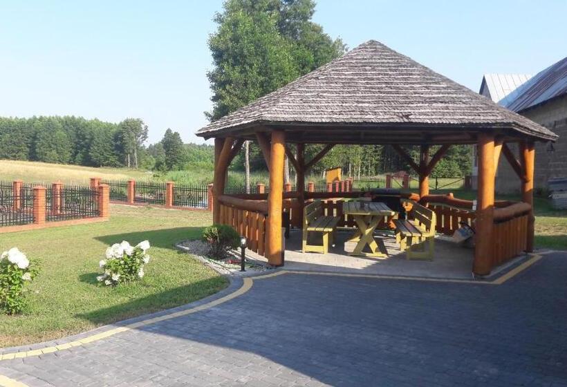 فندق Agroturystyka żubrówka