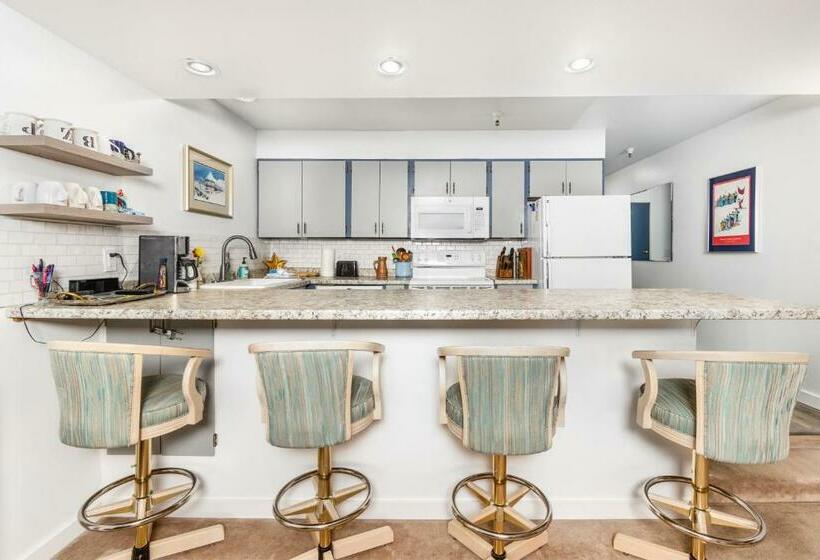 فندق Alyeska West #804