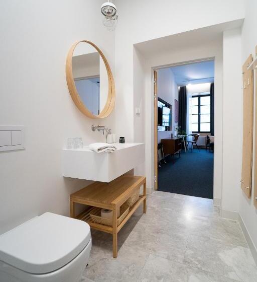 هتل Avatary Miasta